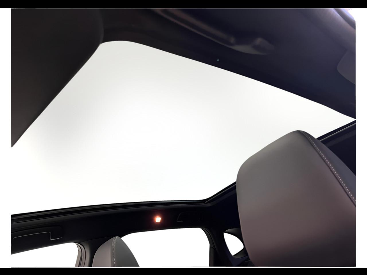 NISSAN QASHQAI TEKNA MHYB 140CV