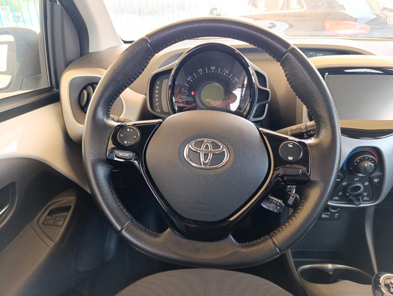 Toyota Aygo 1.0 cc 69 CV 5 porte 2017