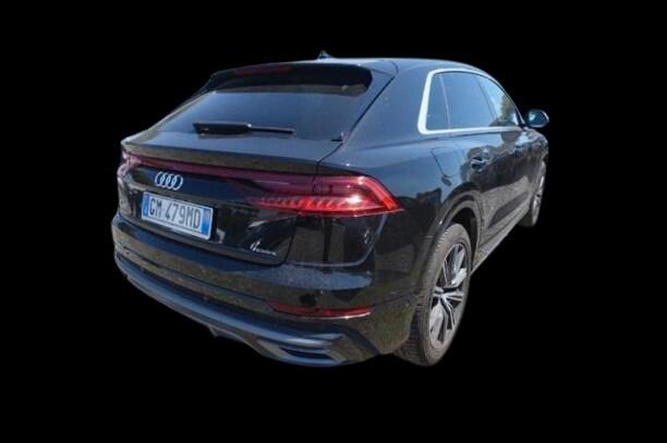 Audi Q8 S-LINE 3.0 45 TDI 170kW