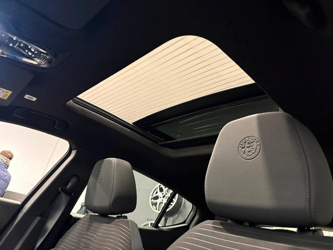 Alfa Romeo Tonale 1.5 hybrid Ti 160cv tct7