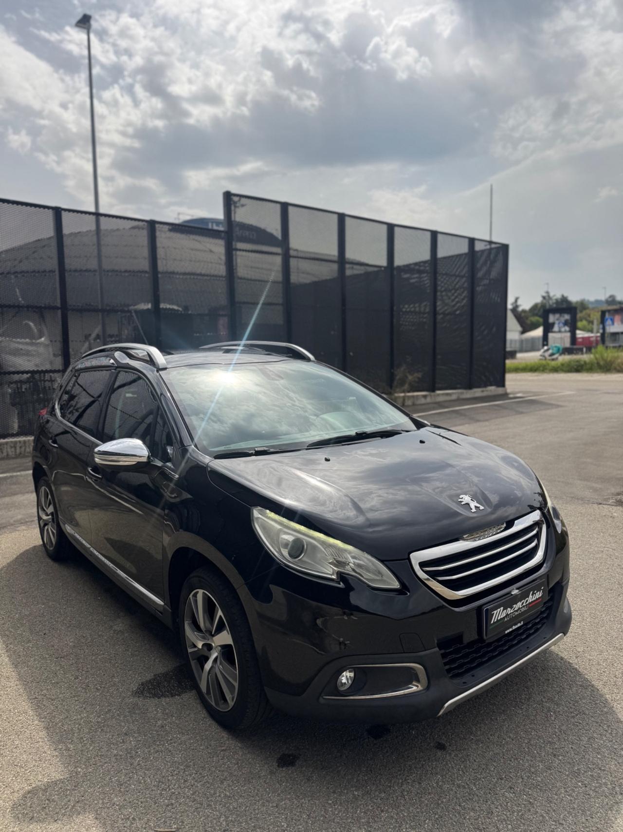 PEUGEOT 2008 1.6 e-HDi 92 CV