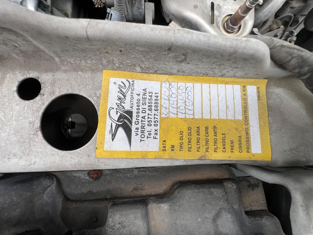 Toyota Yaris 1.0 5 porte