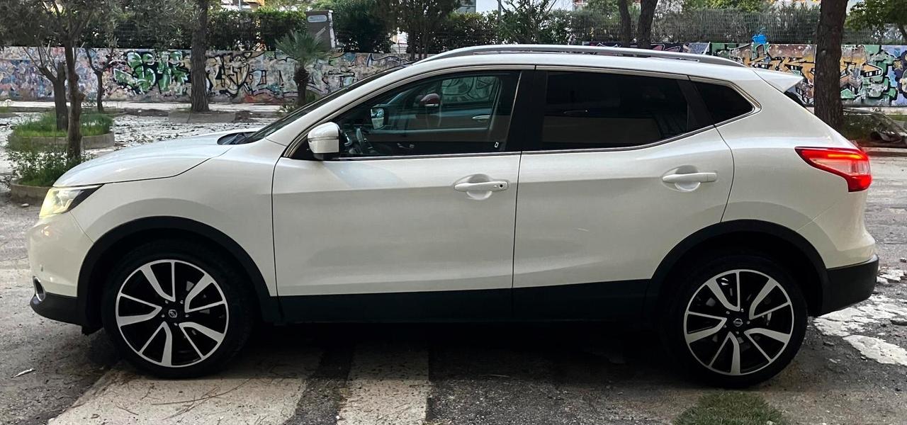 Nissan Qashqai 1.5 dCi Tekna unipro service certificato