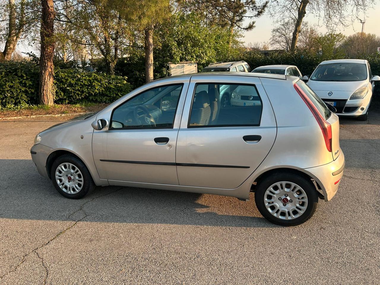 Fiat Punto 1.2 cc benzina 148.000 km unico proprietario perfetta