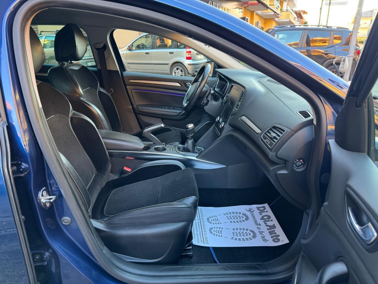 Renault Megane Mégane Blue dCi 1.5 110 CV Intens