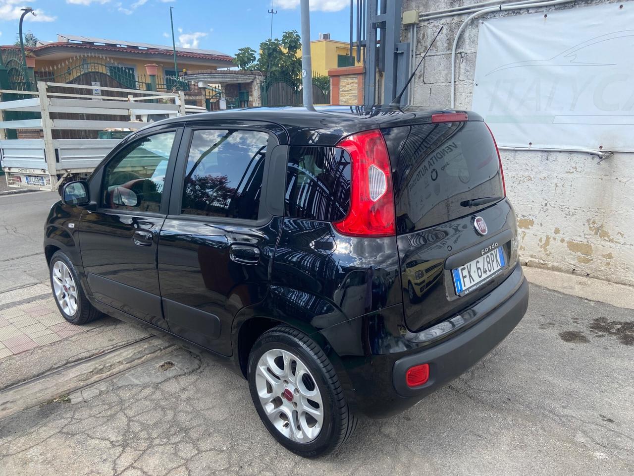 Fiat Panda 1.3 MJT lounge con tetto panoramico apribile