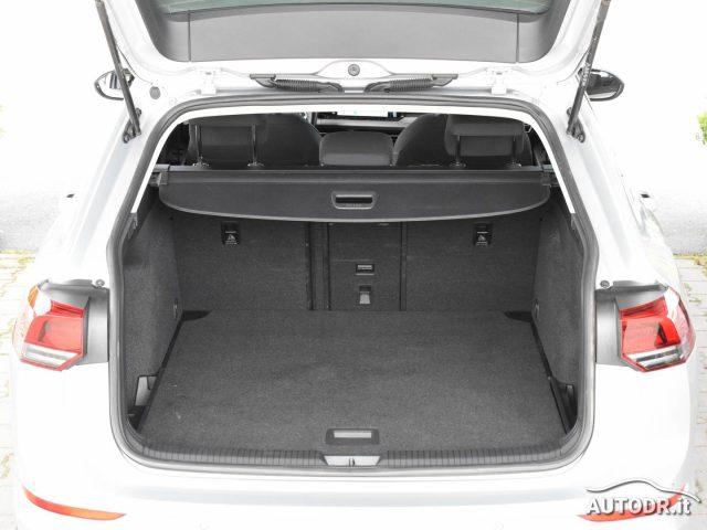 VOLKSWAGEN Golf Variant 2.0 TDI Life DSG Fari LED, App-Connect, ACC KM CER