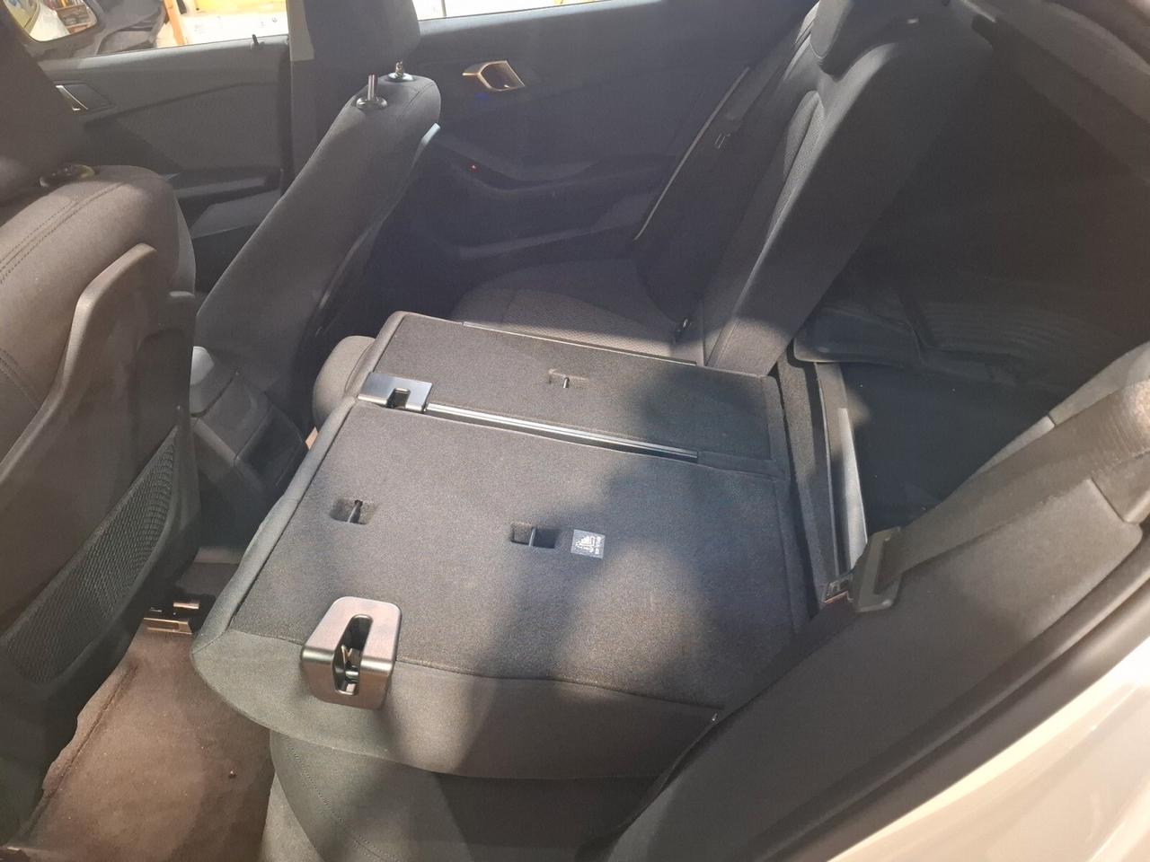 Bmw 116d Advantage modello 2020 Navi Tagliandata Bmw