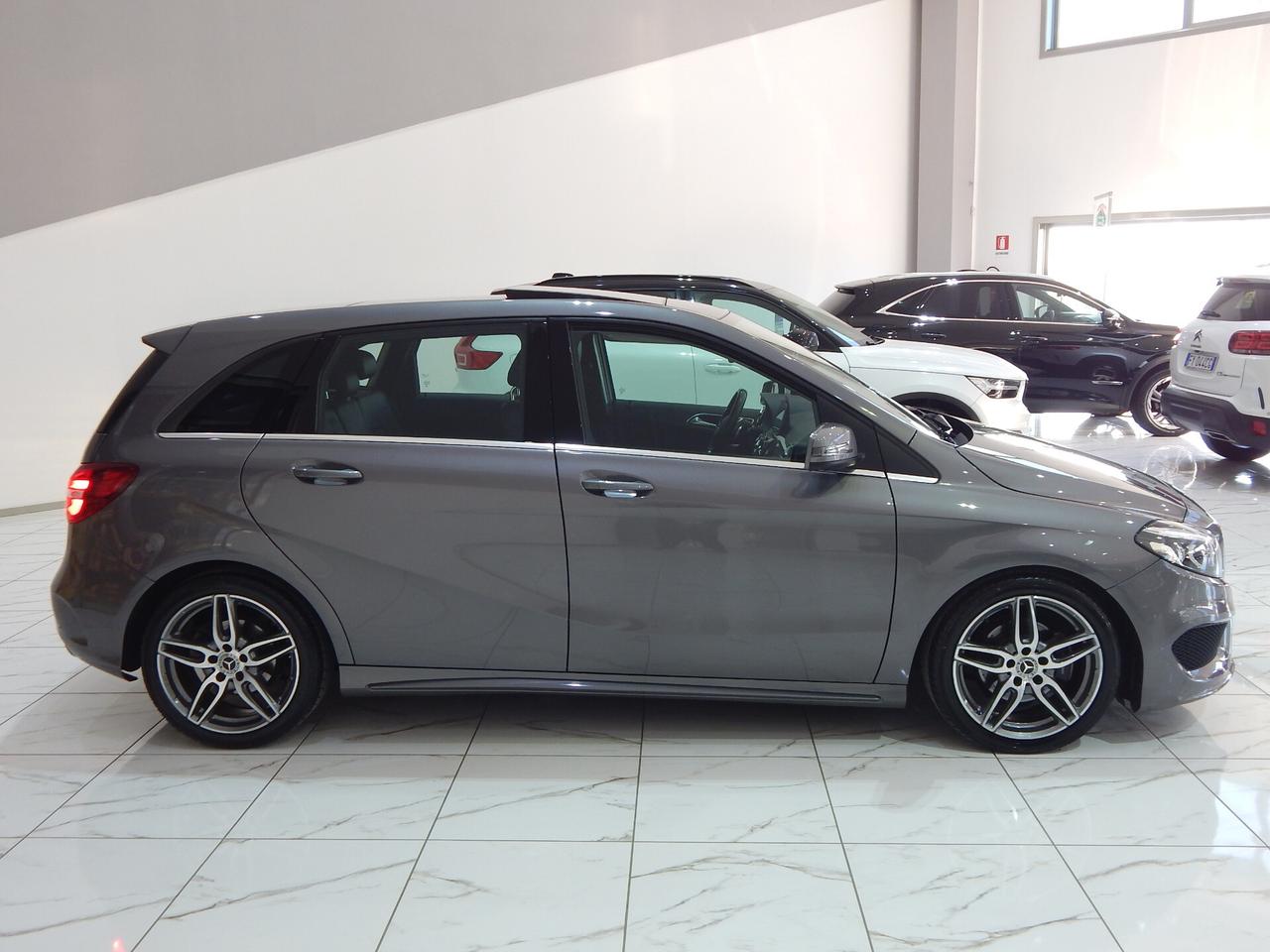 Mercedes-Benz B 200 d Premium Aut. TETTO-NAVI-PELLE-PARK-XENON-KAMERA