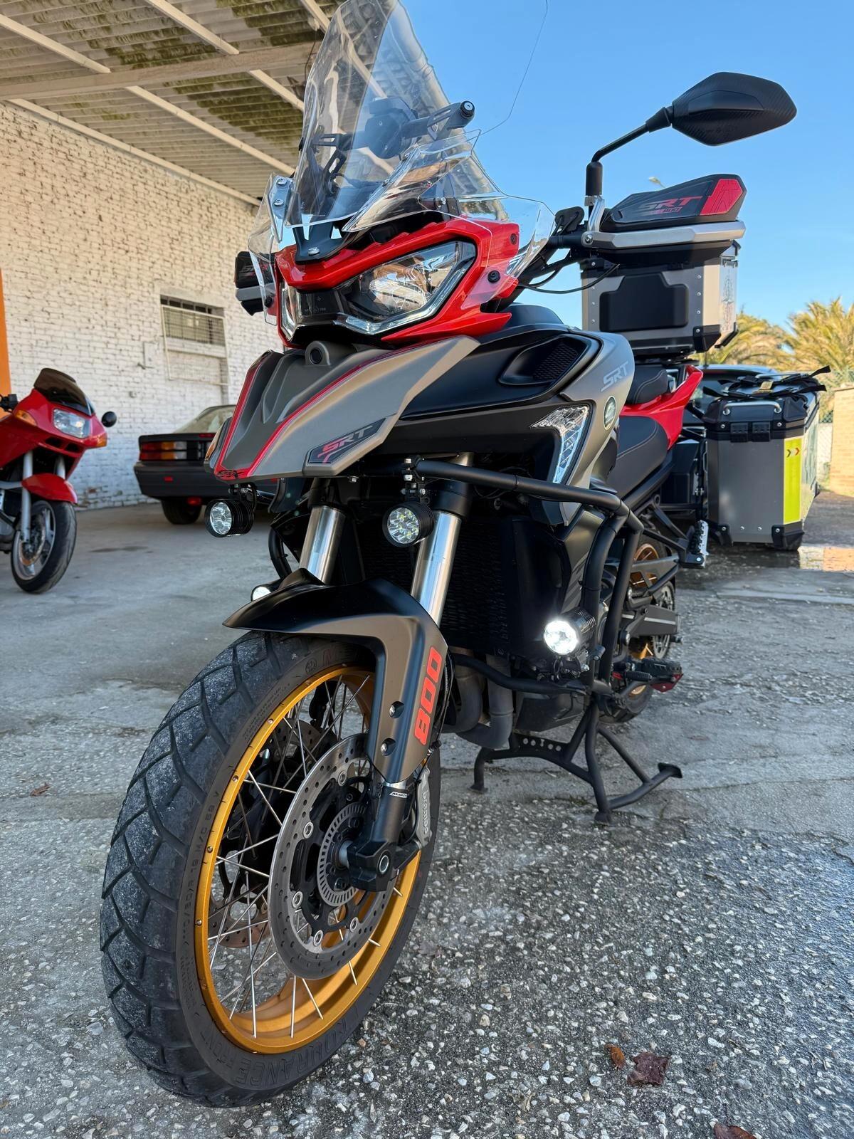 Qj Motor SRT 800 SX - GARANZIA CASA MADRE - FULL OPTIONAL - PARI AL NUOVO