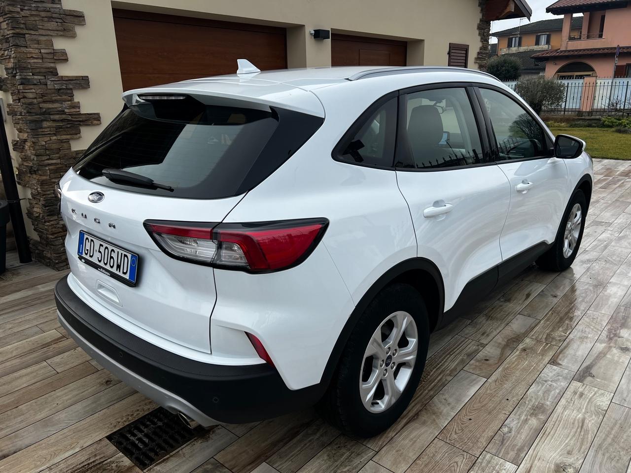 Ford Kuga 1.5 EcoBoost 120 CV 2WD Connect