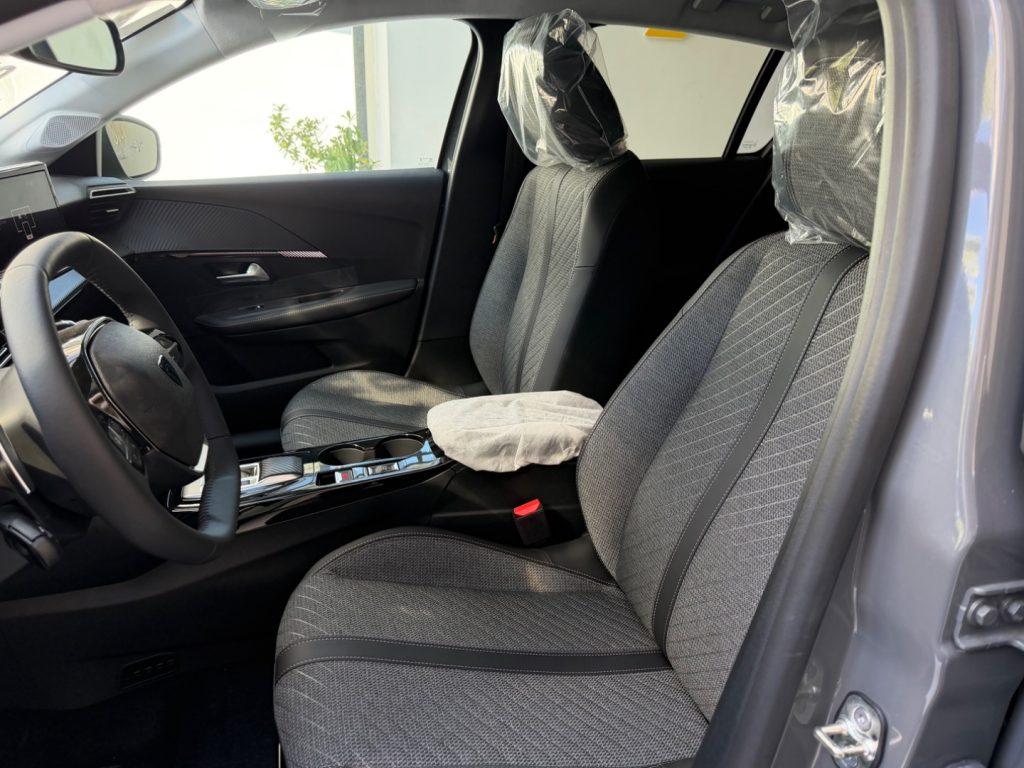 Peugeot 208 Hybrid 110 e-DCS6 Allure da 230,00 mensili ant.0