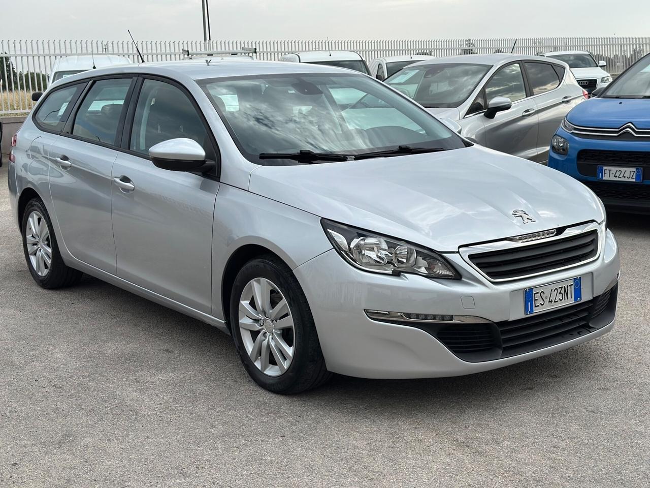 Peugeot 308 2015 1.6 115 CV SW Business PERFETTA