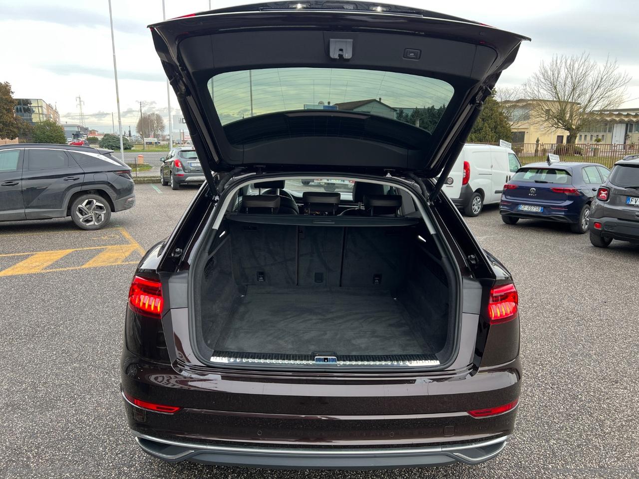 AUDI Q8 45 TDI quattro tiptronic