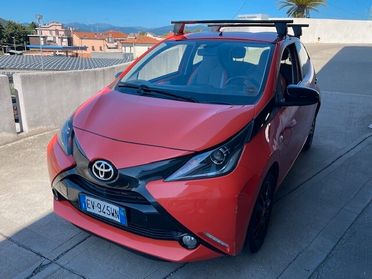 Toyota Aygo 1.0 VVT-i 69 CV 5 porte x-cite