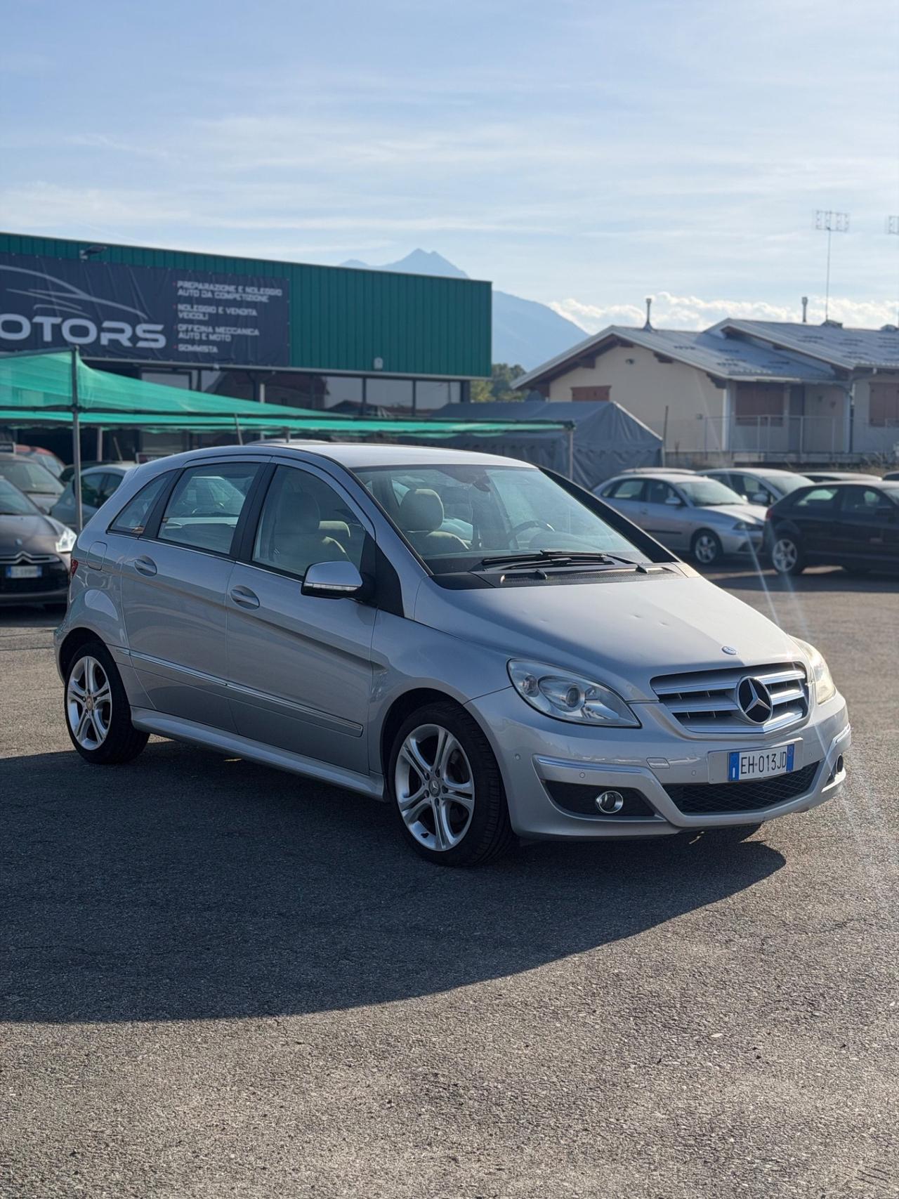 Mercedes-benz B 200 CDI Premium