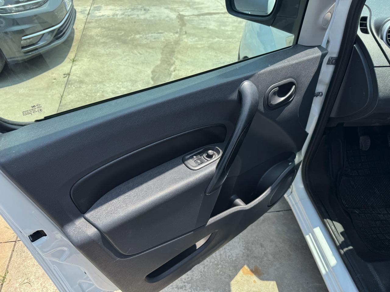 Renault Kangoo 1.5 dCi 90CV /CLIMA/2014