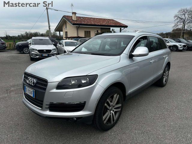 AUDI Q7 Q7 I 2006 3.0 V6 tdi quattro tiptronic DE836NF