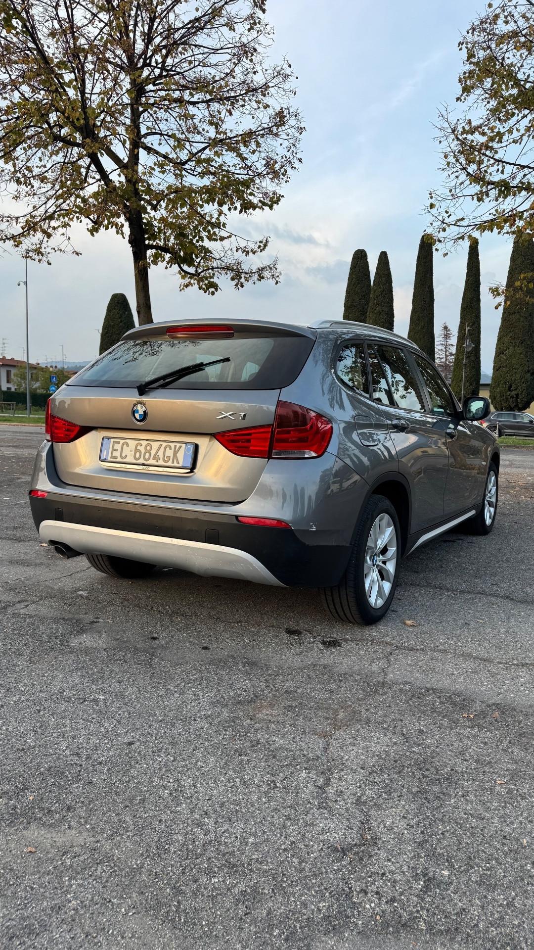 Bmw X1 sDrive18d Attiva