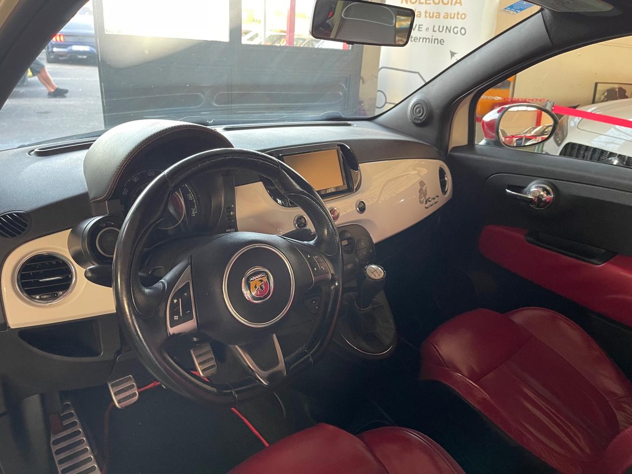 Abarth 500 1.4 T-Jet Tetto Scarico PERMUTE RATE