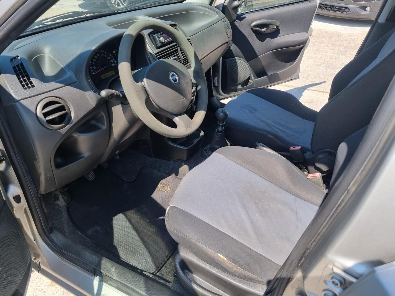 Fiat Punto 1.2i cat 5 porte ELX