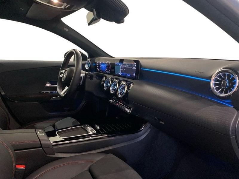 Mercedes-Benz Classe A A 180 d Automatic Premium Plus AMG Line