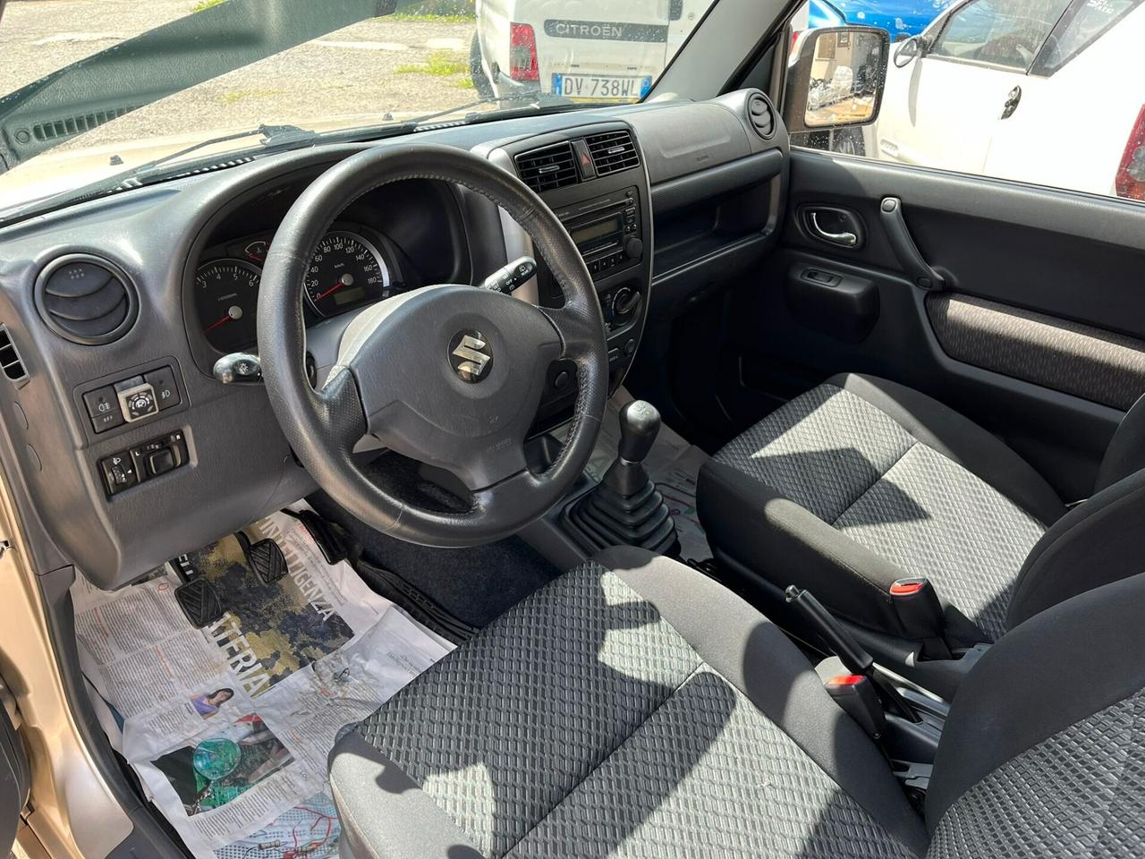 Suzuki Jimny 1.3i 16V GPL GANCIO TRAINO