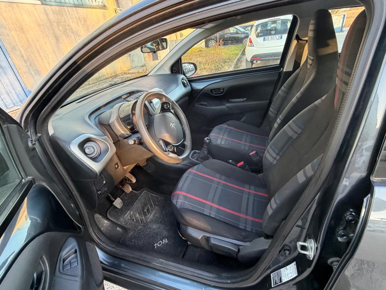 Peugeot 108 VTi 68 5 porte Access