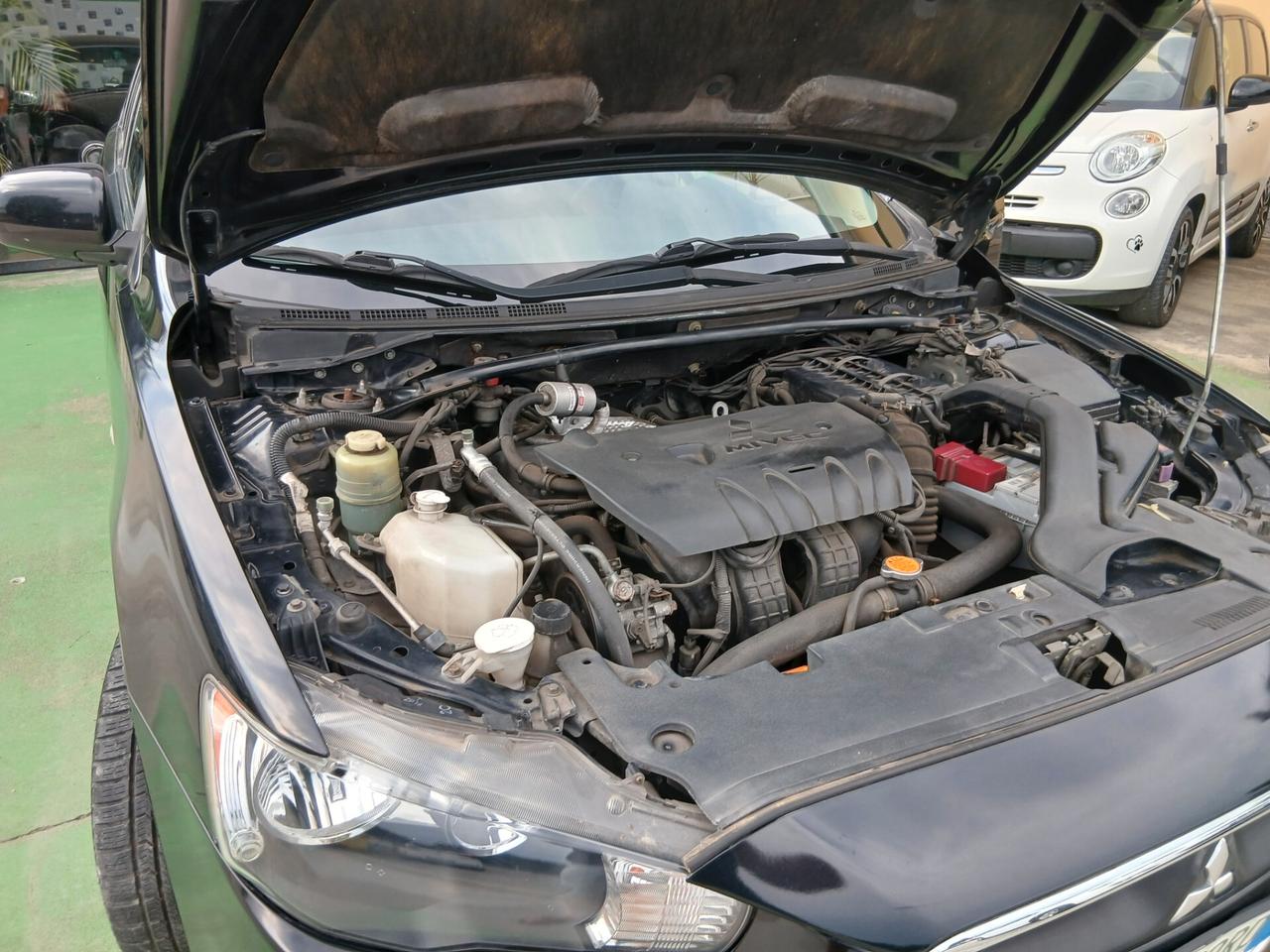 Mitsubishi Lancer 1.8 5p. Sportback Inform