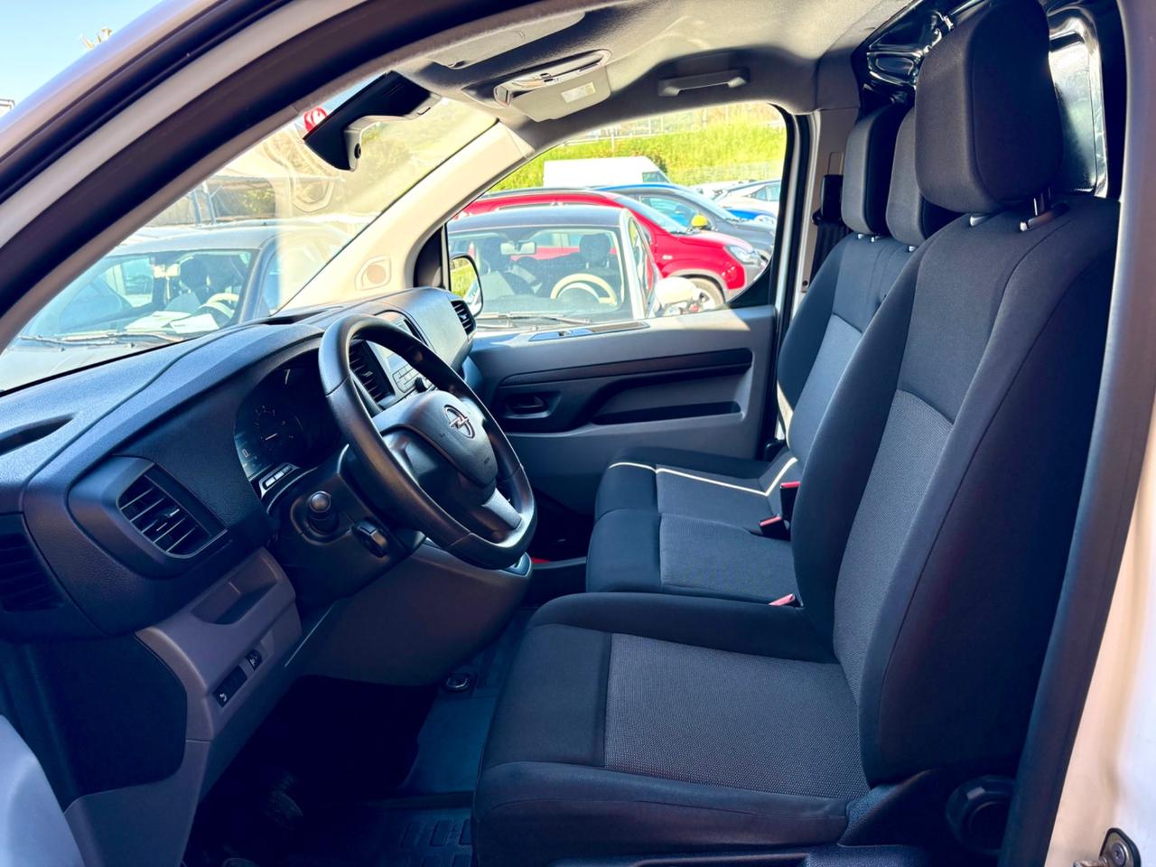 Opel Vivaro 1.5 Diesel 120cv PL-TN Enjoy DOPPIA PORTA LATERALE