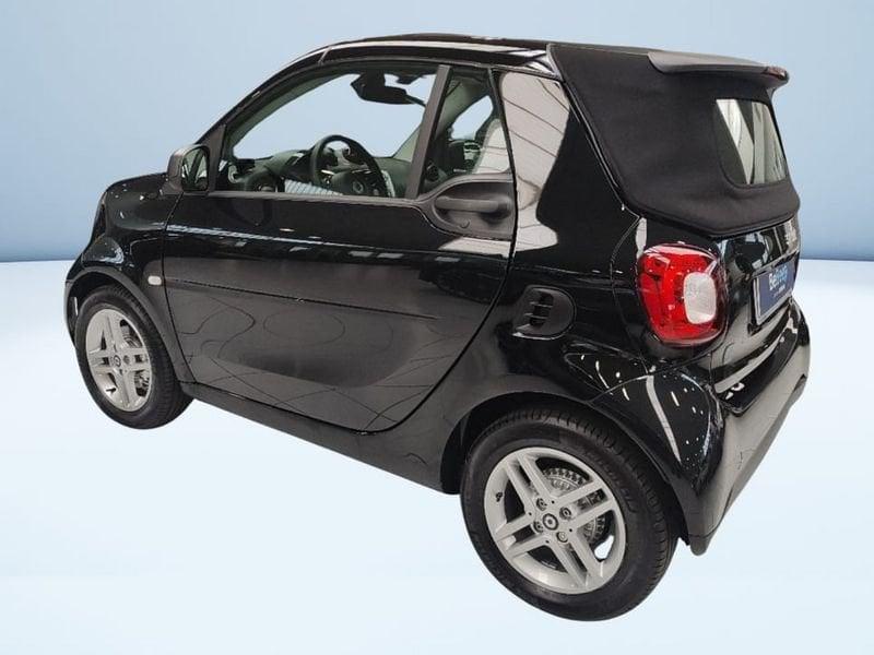 smart fortwo CABRIO EQ PURE 4,6KW