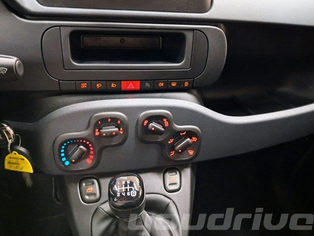 FIAT New Panda 1.0 FireFly S&S Hybrid Pop KM0
