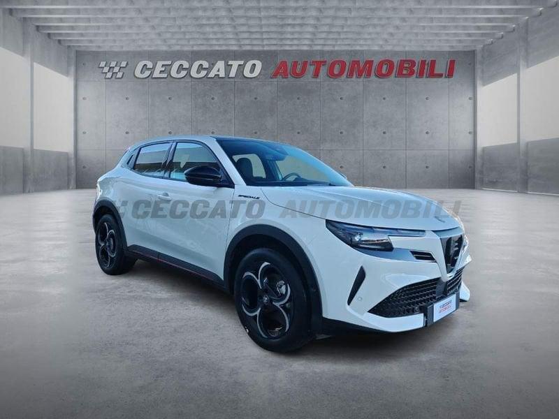 Alfa Romeo Junior Junior 1.2 ibrida Speciale 145cv edct6