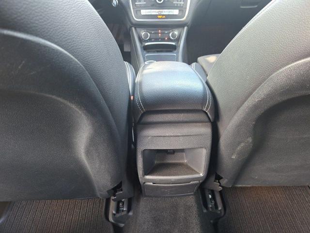 MERCEDES-BENZ A 180 Sport