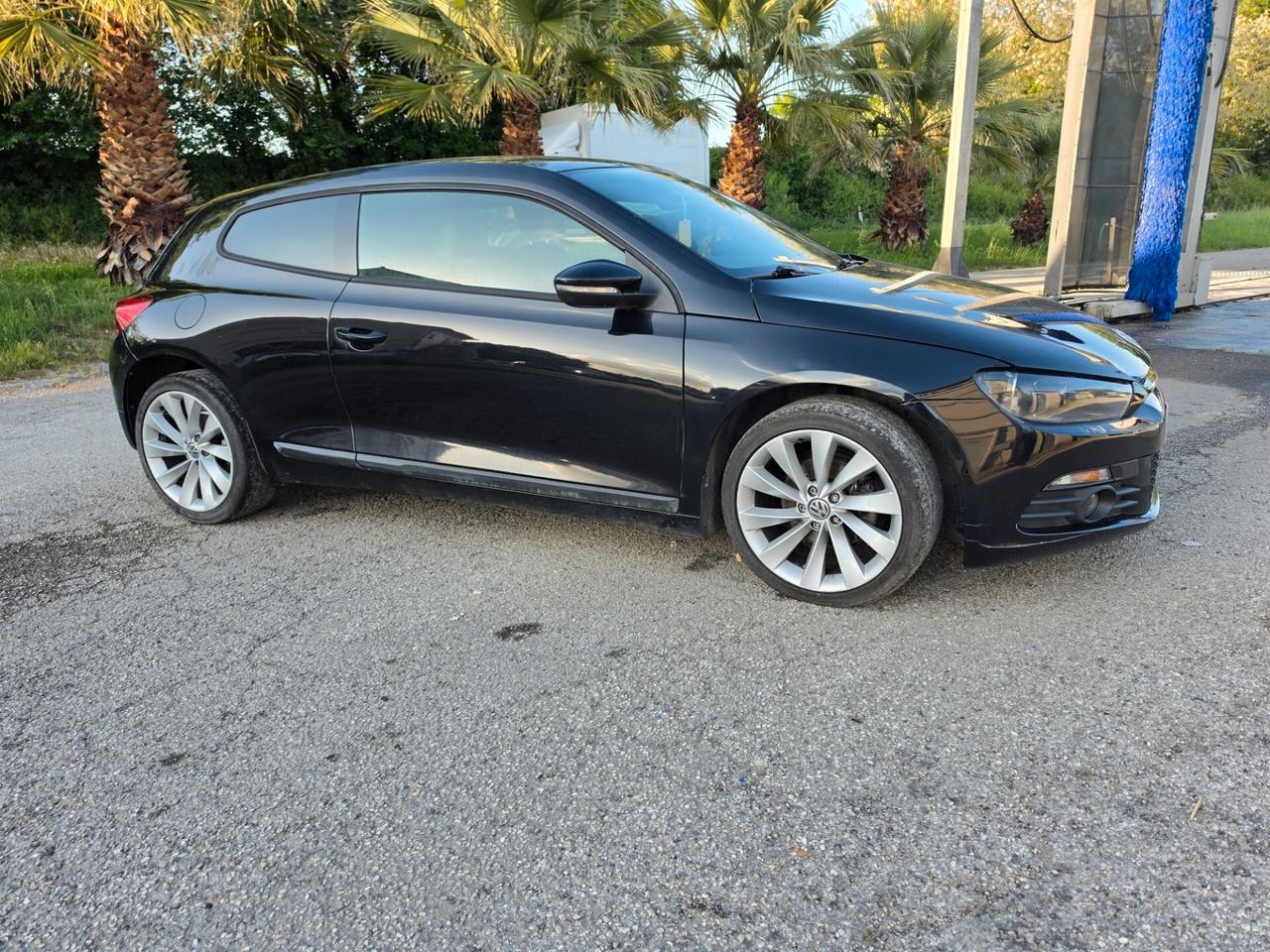 Volkswagen Scirocco 2.0 TDI 140CV DPF