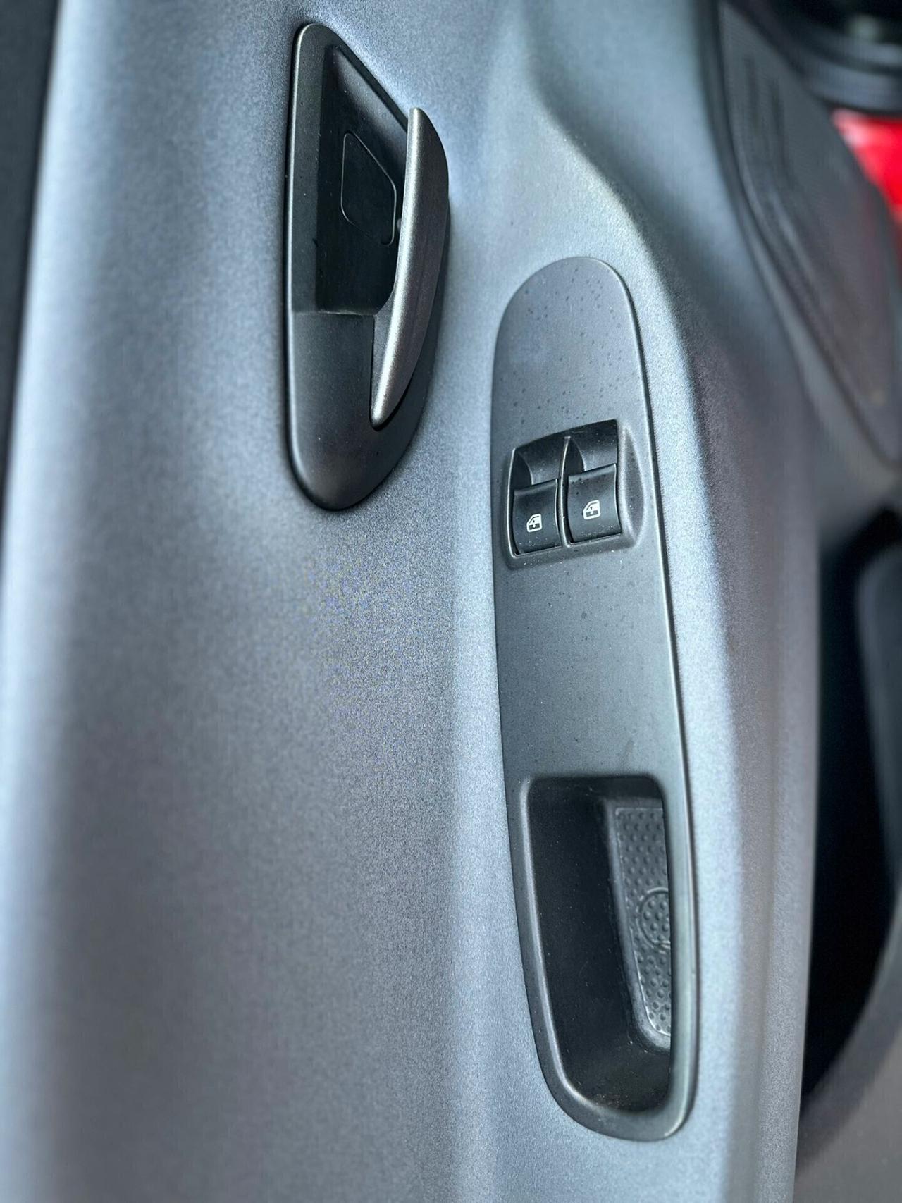 Lancia Ypsilon ANNO 2019 1.2 ECOCHIC GPL DI SERIE