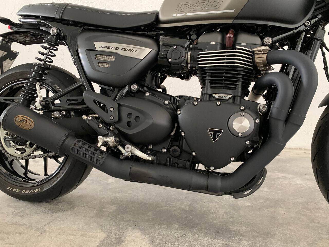 Triumph Speed Twin 1.2 Matt Ironstone Black Edition
