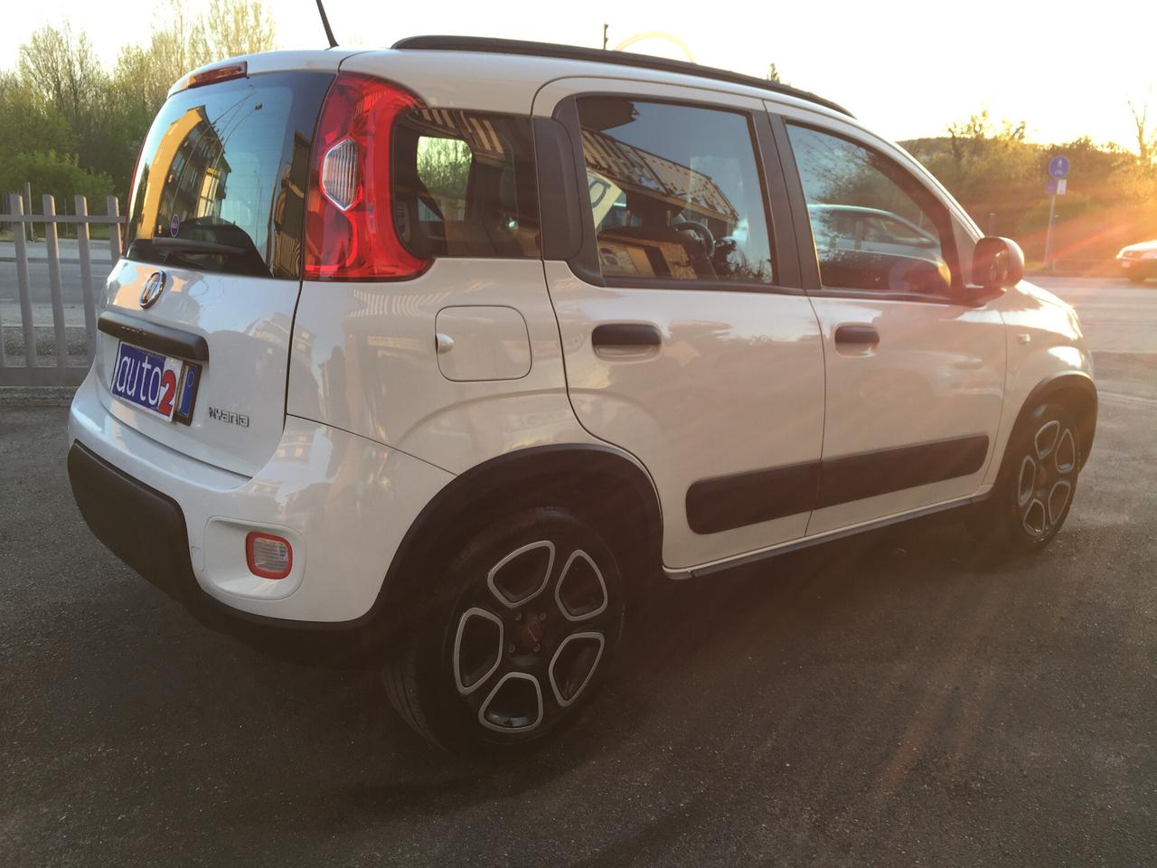 Fiat Panda 1.0 FireFly S&S Hybrid City Life X NEOPATENTATI