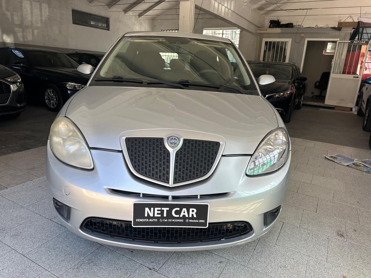 Lancia Ypsilon 1.2 Versus