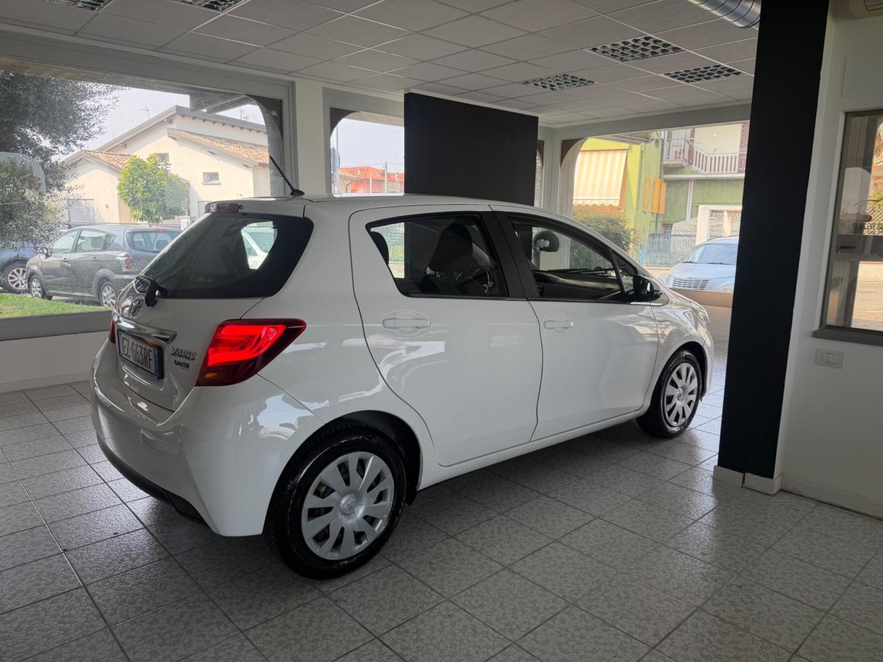 Toyota Yaris 1.4 D-4D 5 porte Lounge