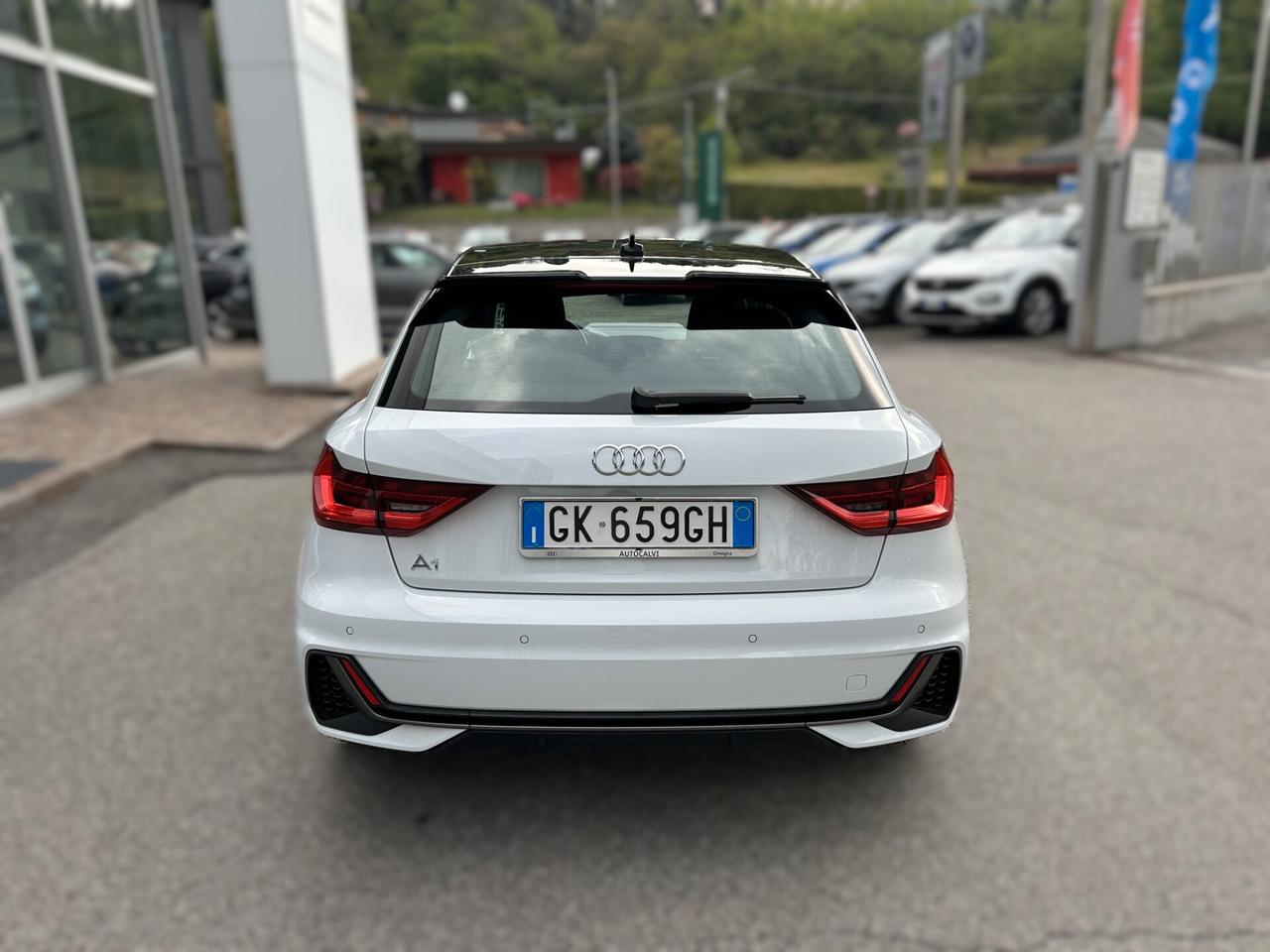 Audi A1 Sportback 30 TFSI S line edition