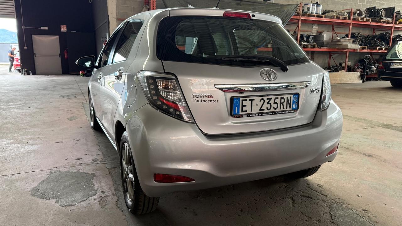 Toyota Yaris 1.3 5 porte Lounge