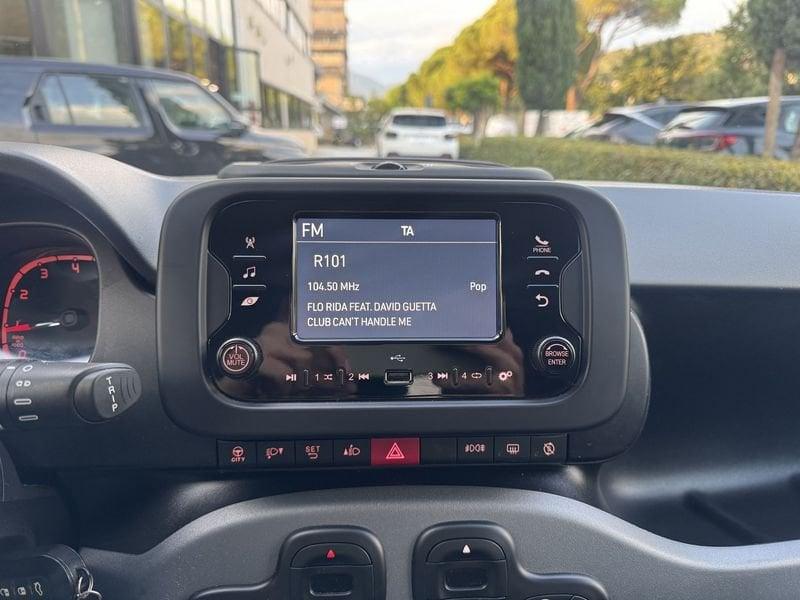 FIAT Panda 1.0 Hybrid 70cv City Life 5 posti - Prezzo REALE