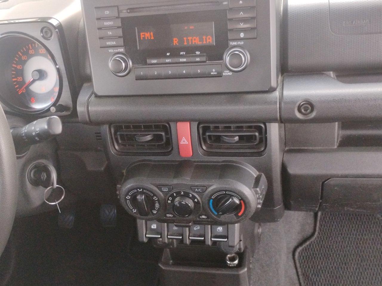 Suzuki Jimny 1.5 .4wd allgrip.4 POSTI...NEOPATENTATO