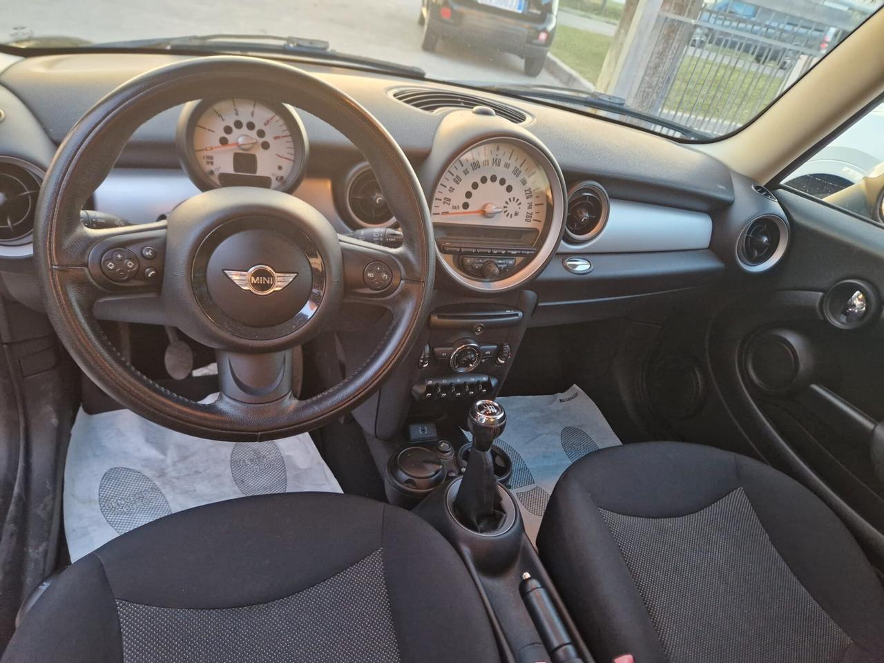 Mini 1.6 16V Cooper D OK NEO PATENTATI