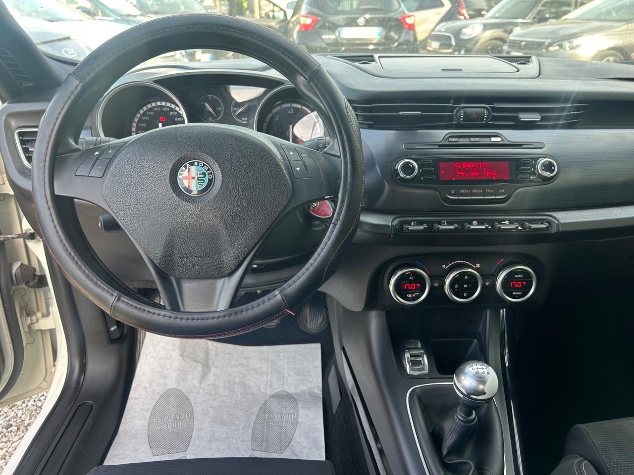 Alfa Romeo Giulietta 2.0 JTDm-2 Distinctive