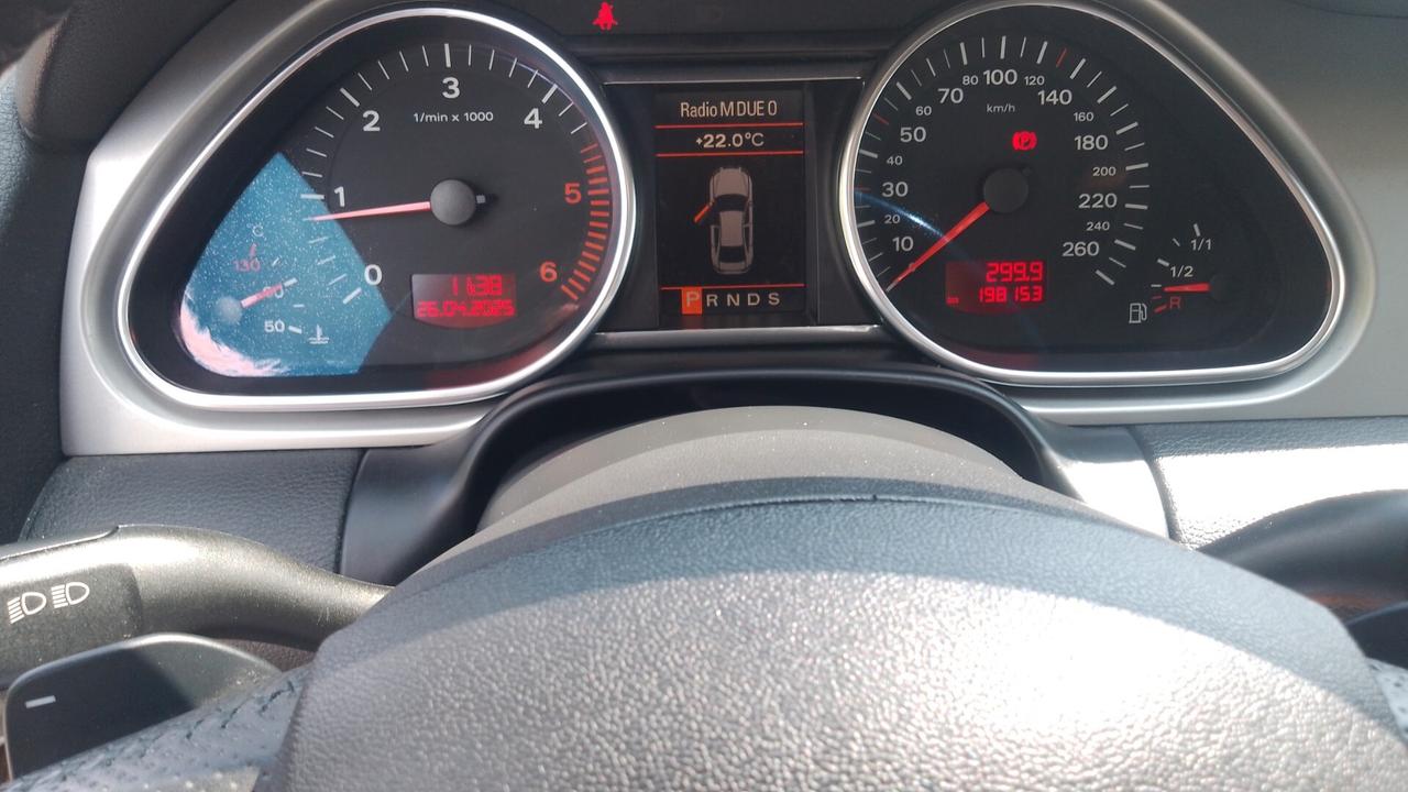 Audi Q7 3.0 V6 TDI 233CV quattro tiptronic 2008 s line