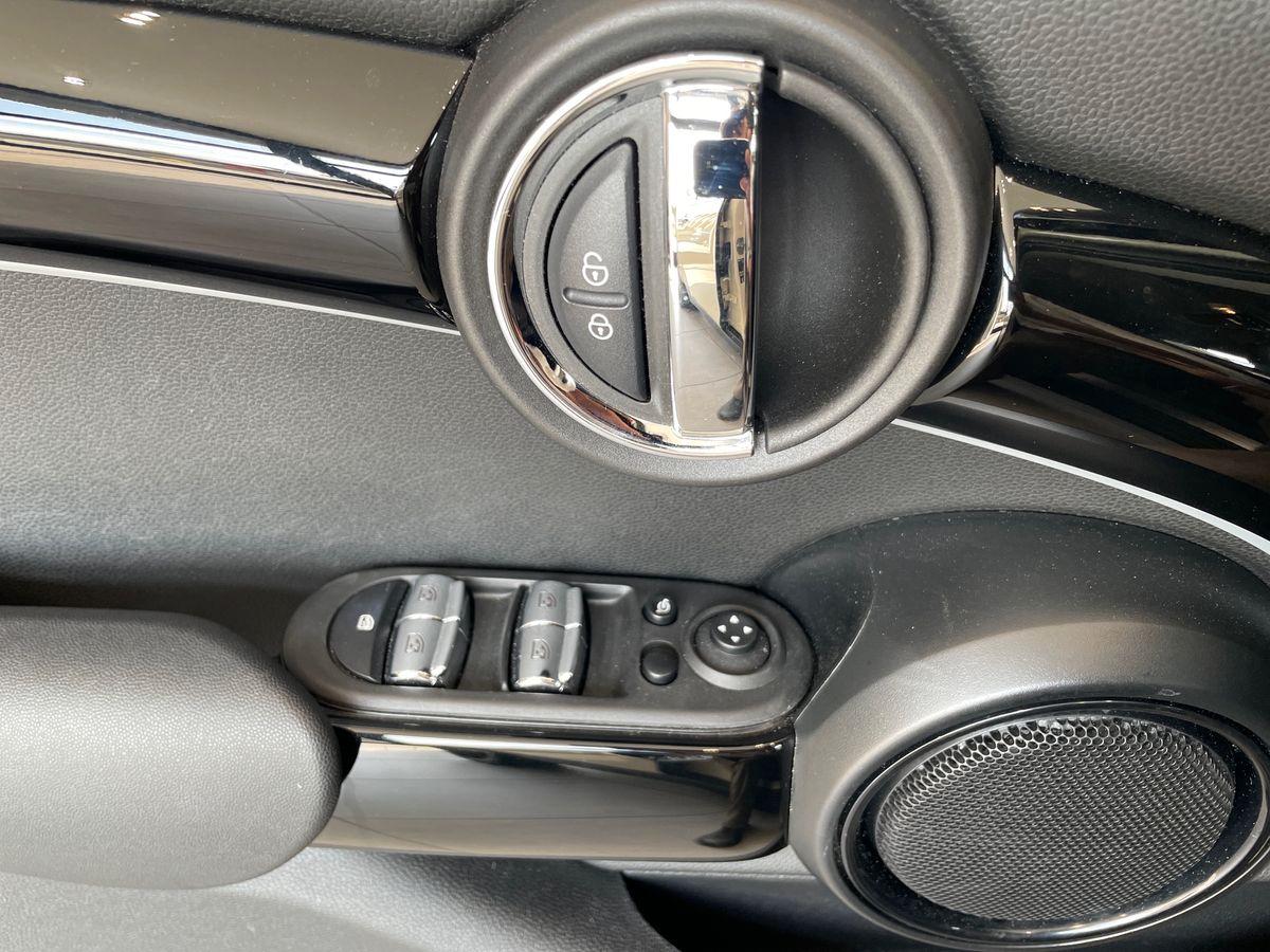 MINI Mini IV F55 2021 5p - Mini 5p 1.5 Cooper Classic