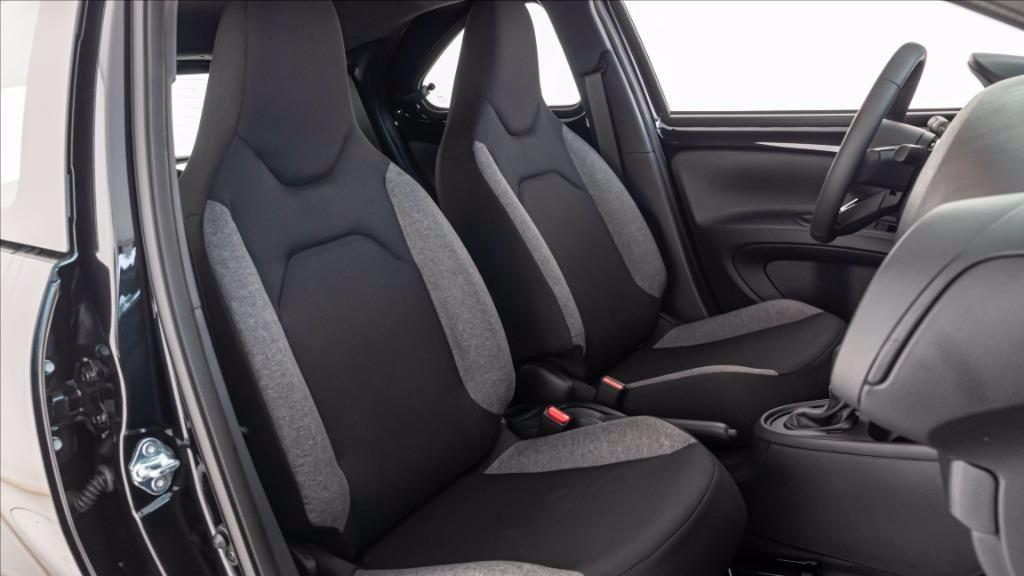 TOYOTA Aygo x 1.0 active 72cv del 2022