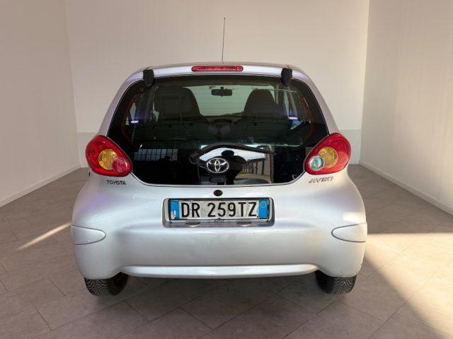 TOYOTA Aygo 1.0 12V VVT-i 5 porte Griffe